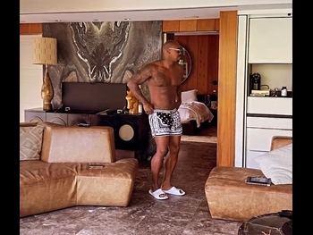  alt="Mehcad Brooks"