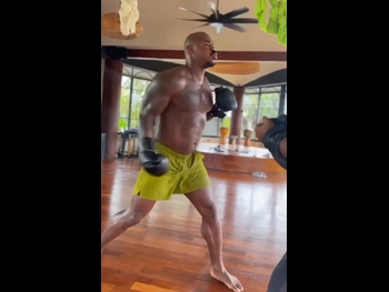  alt="Mehcad Brooks"