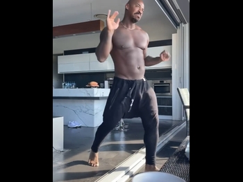  alt="Mehcad Brooks"