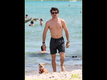  alt="Charles Leclerc"