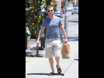  alt="Ben Mckenzie"