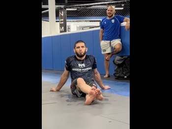  alt="Islam Makhachev"