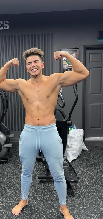 Sammy Guevara