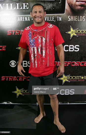 Dan Henderson