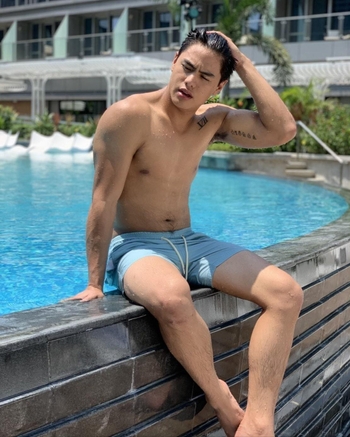 Migo Adecer