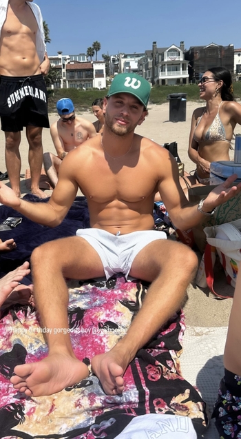 Eyal Booker