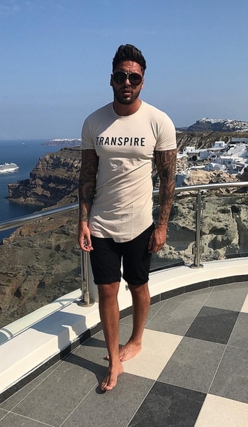 Mario Falcone