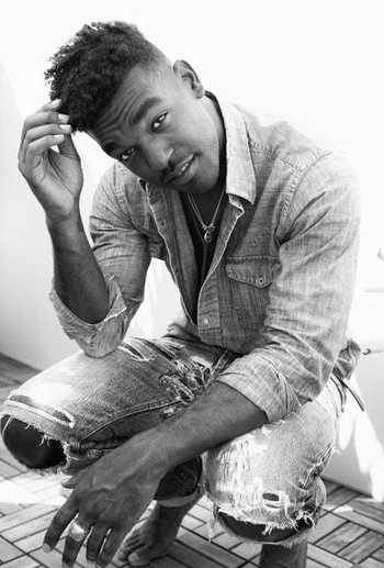 Luke James