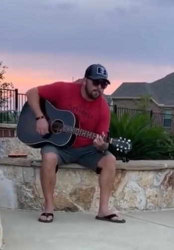 Tyler Farr