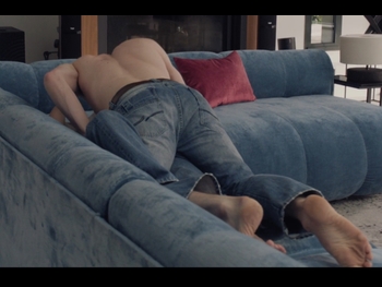  alt="George Mackay"