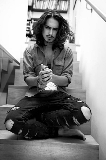 Avan Jogia