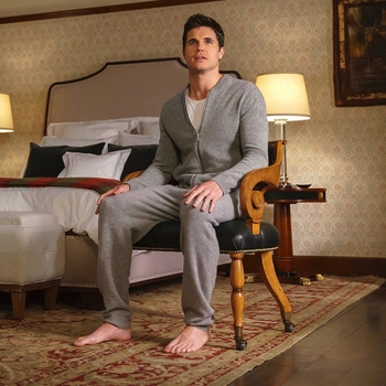 Robbie Amell