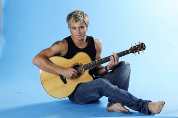 Bobby van Jaarsveld