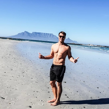 Bobby van Jaarsveld