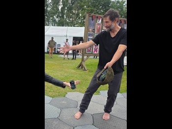  alt="Keanu Reeves"