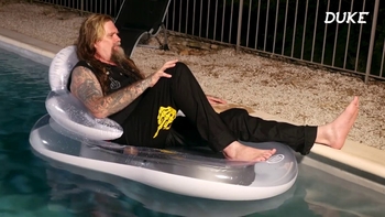 Chris Holmes