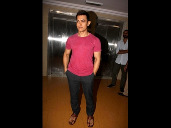  alt="Aamir Khan"