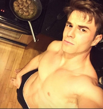 Nathaniel Buzolic