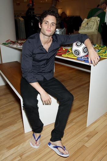 Penn Badgley