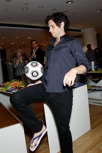 Penn Badgley