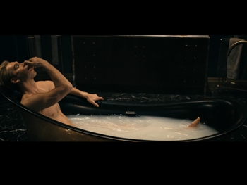  alt="Antony Starr"