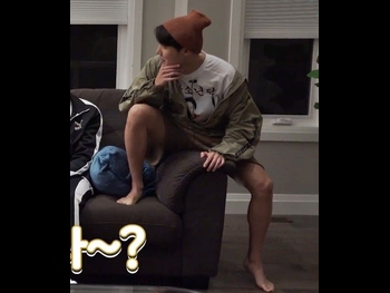  alt="J-hope"