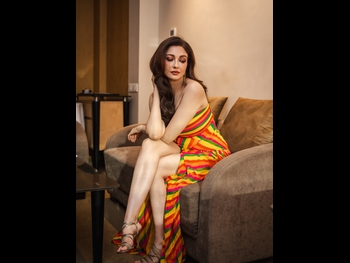  alt="Saumya Tandon"