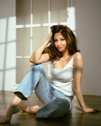 Saumya Tandon
