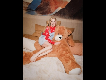  alt="Amy Schumer"