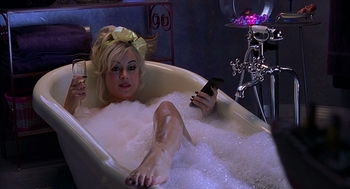 Jennifer Tilly