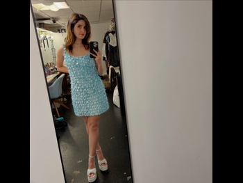  alt="Laura Marano"