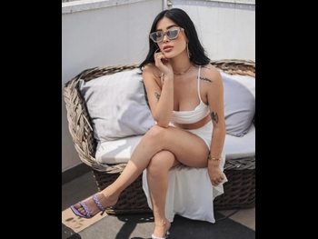  alt="Brenda Zambrano"