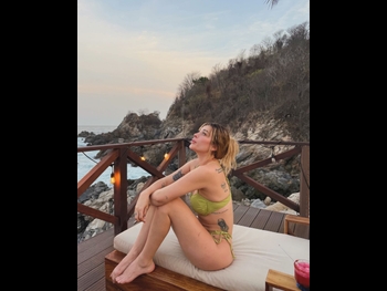  alt="Brenda Zambrano"