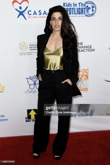 Tania Raymonde