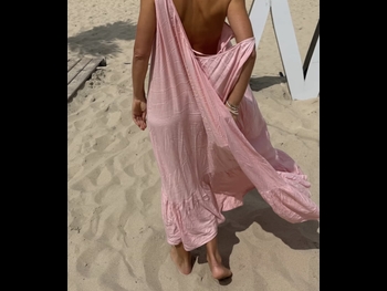  alt="Joanna Moro"