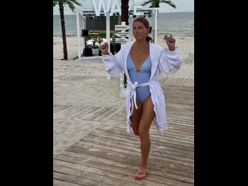  alt="Joanna Moro"