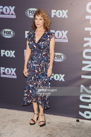 Nancy Travis