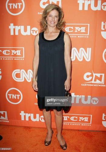 Nancy Travis