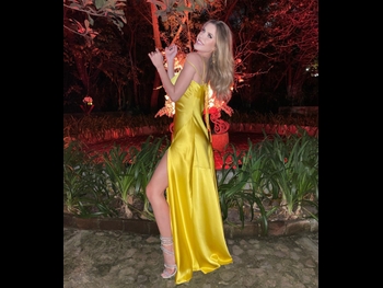  alt="Victoria Swarovski"