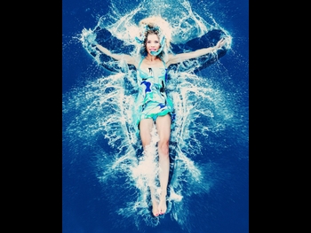  alt="Victoria Swarovski"