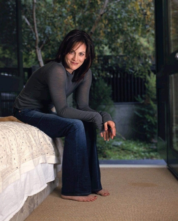 Annabeth Gish