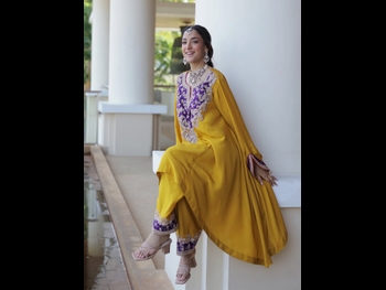  alt="Kanikka Kapur"