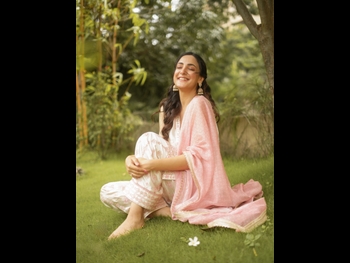 alt="Kanikka Kapur"