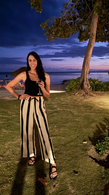 Caitlin Dechelle