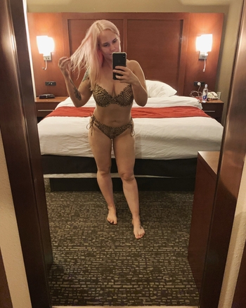 Shazza McKenzie