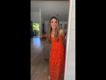  alt="Danielle Fishel"