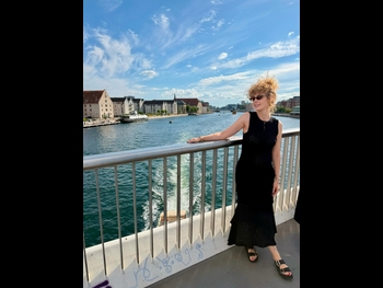  alt="Esther Acebo"