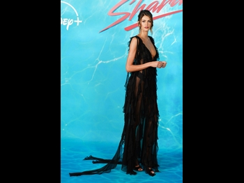  alt="Kaia Gerber"