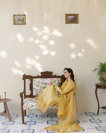 Hania Aamir