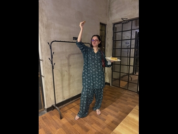  alt="Hania Aamir"